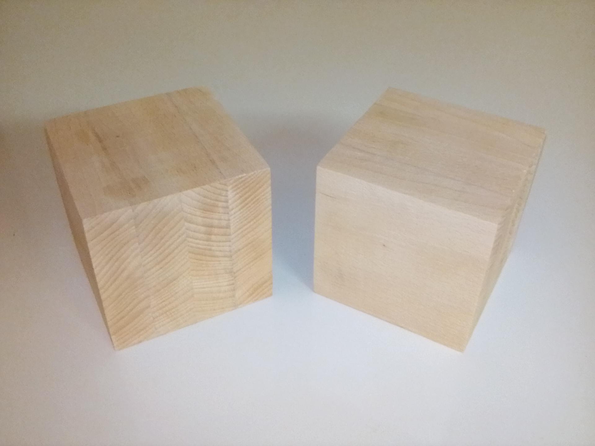 cube en bois 9.5 cm