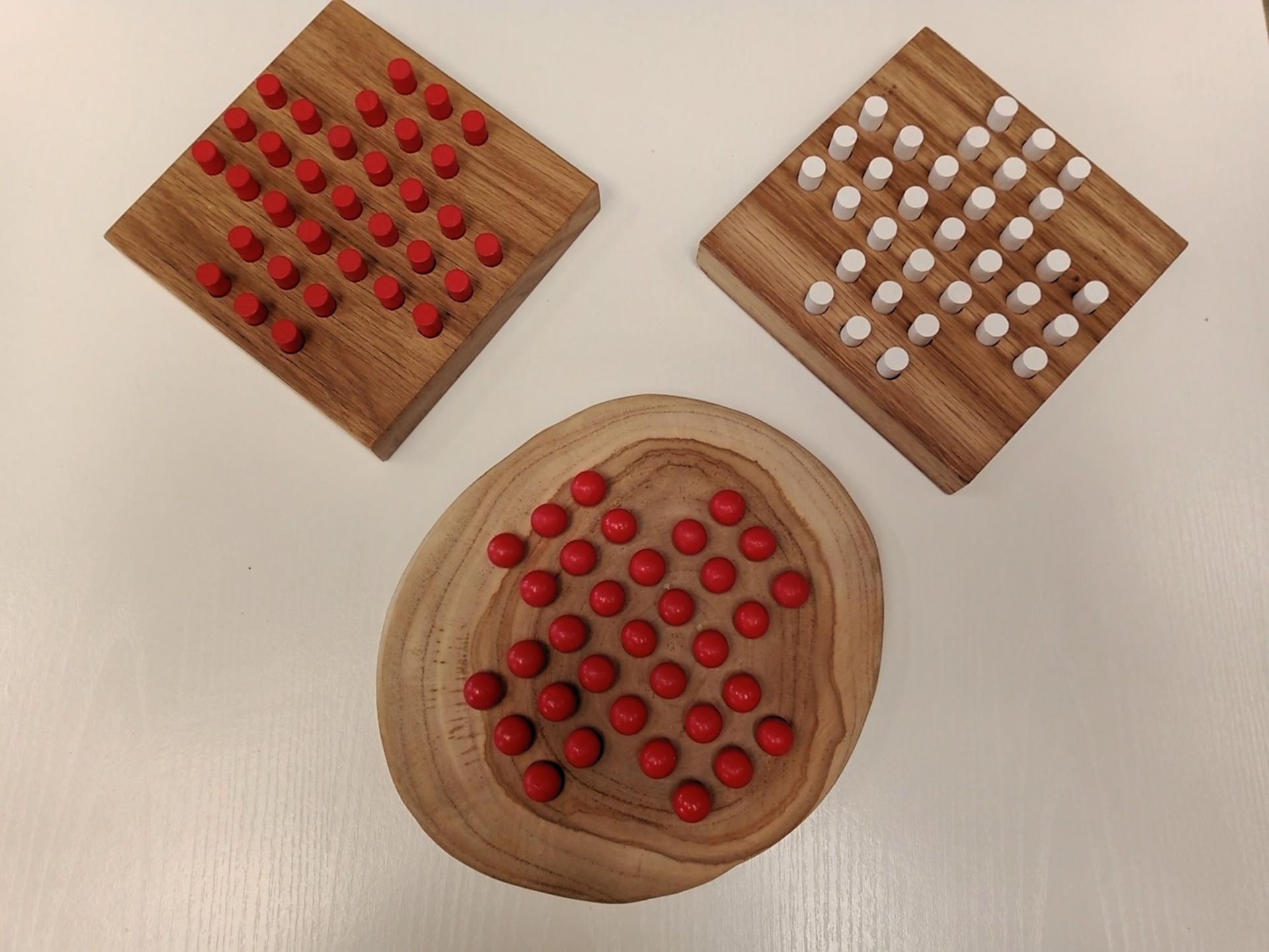 Jeu du Solitaire en bois